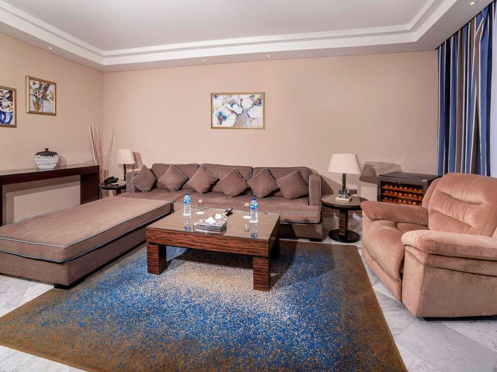 Rixos Alamein - Full Board Plus El Alamein Pokoj fotografie A living room
