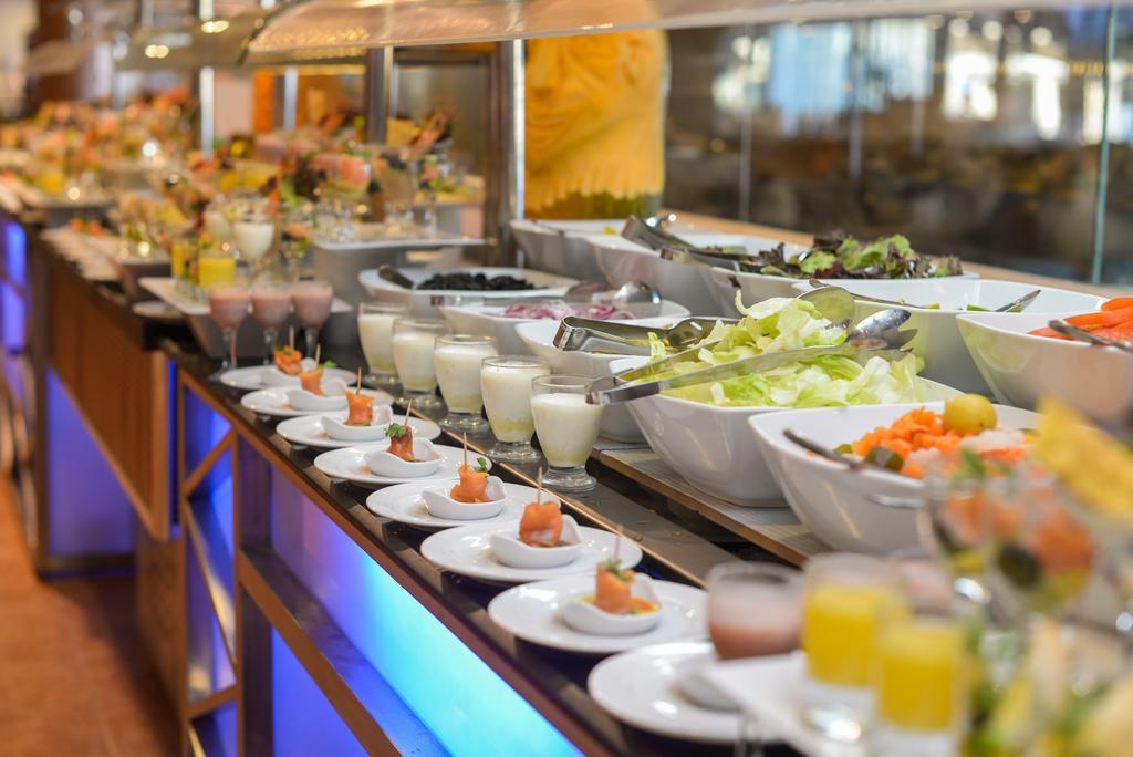 Rixos Alamein - Full Board Plus El Alamein Exteriér fotografie A salad bar